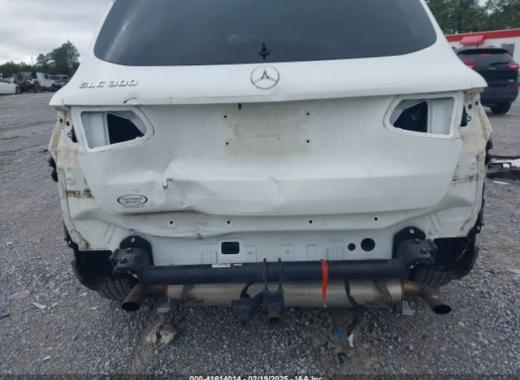 Mercedes - Glc300 - 2017 - White - 41614014