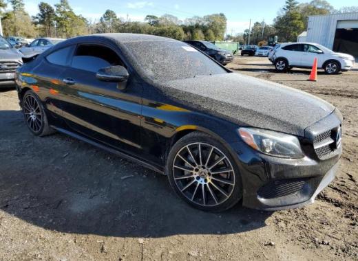 Mercedes - C300 - 2018 - Black - 41636025