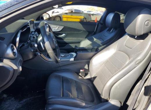 Mercedes - C300 - 2018 - Black - 41636025