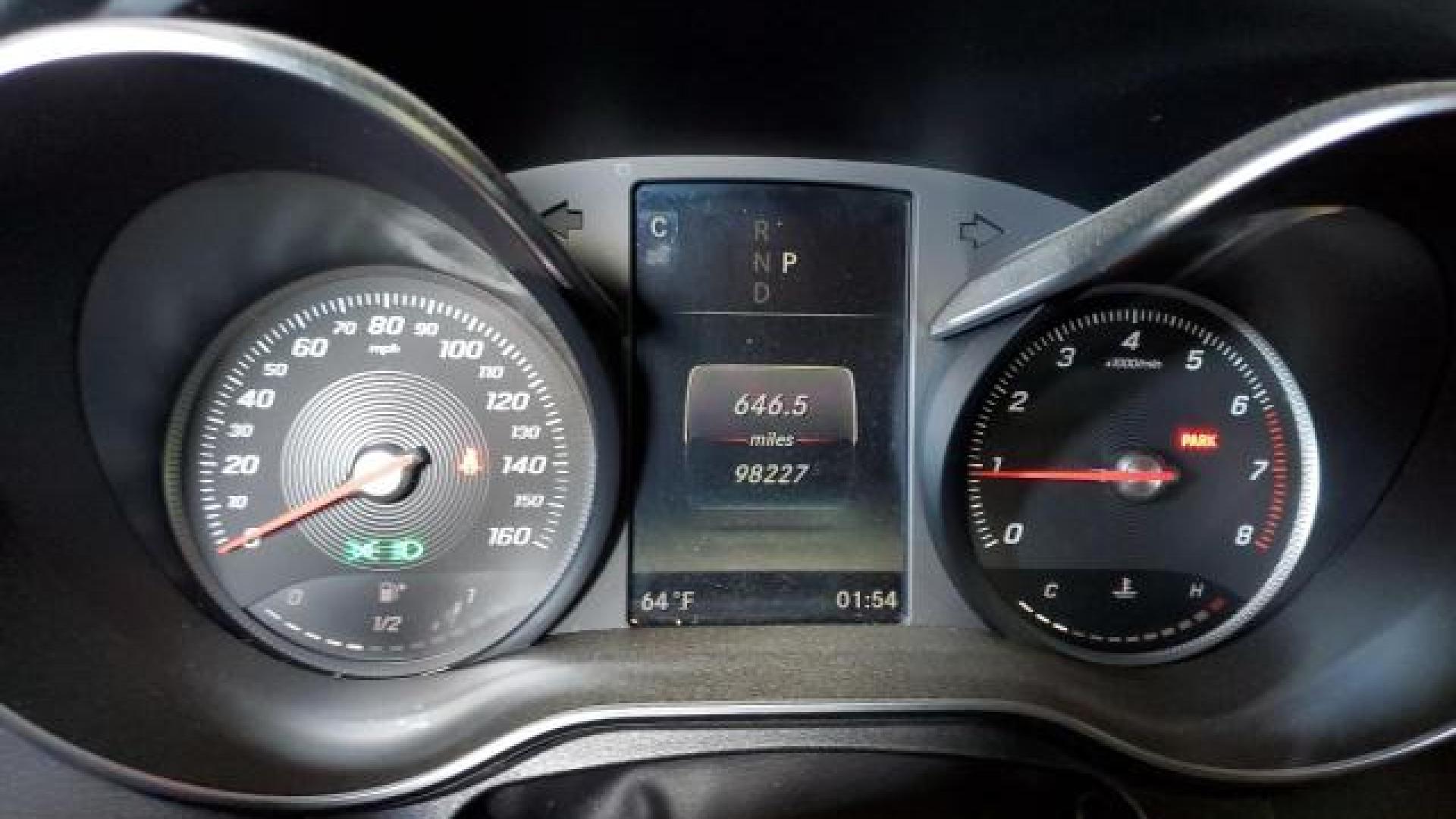 Mercedes - C300 - 2018 - Black - 41636025