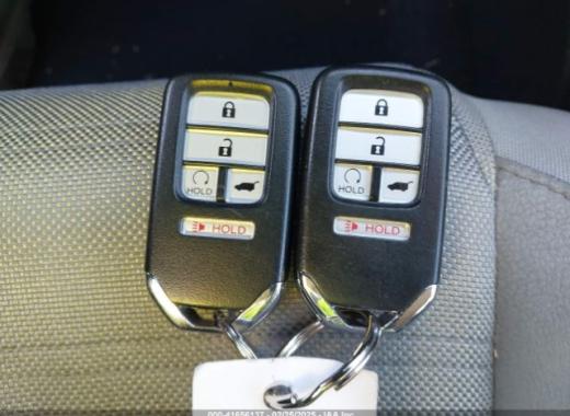 Honda - Cr-V - 2017 - Grey - 41656137