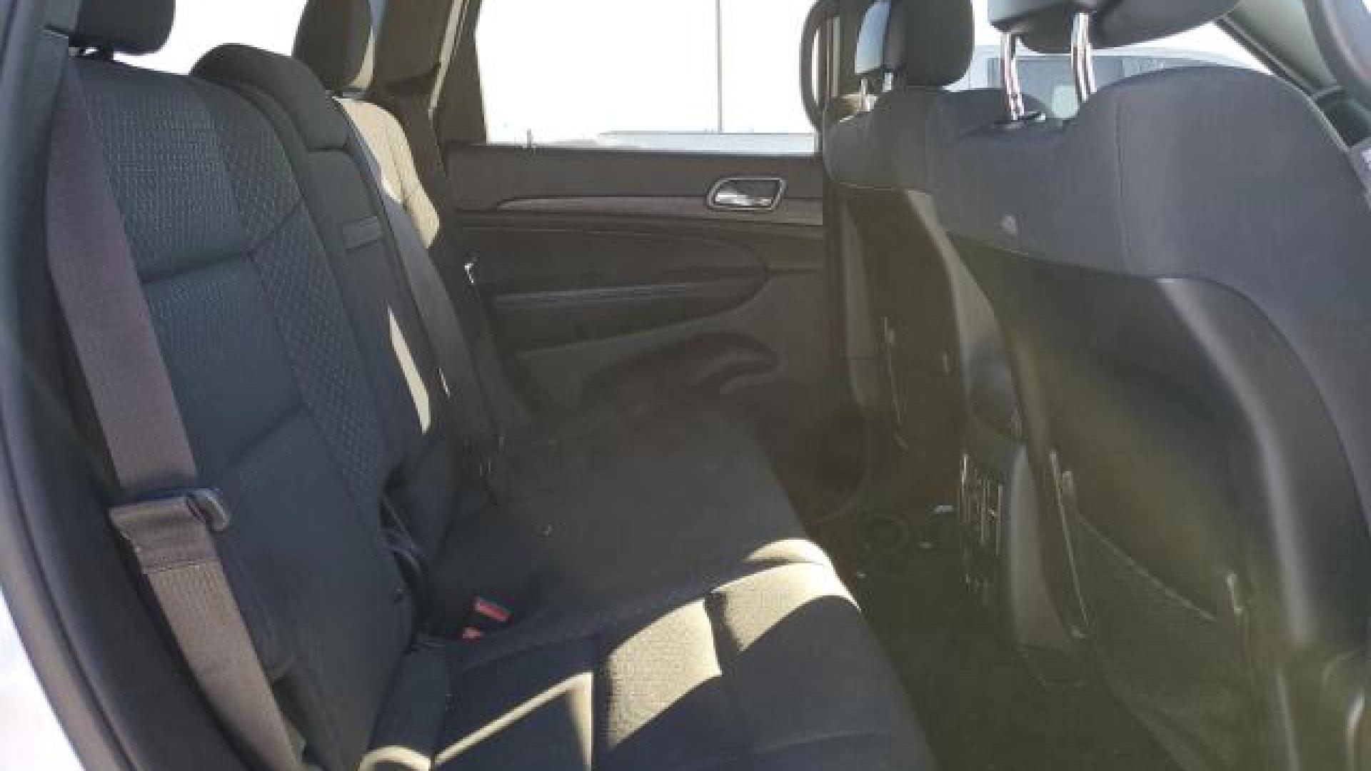 Jeep  - Grand Cherokee - 2019 - White - 41739735