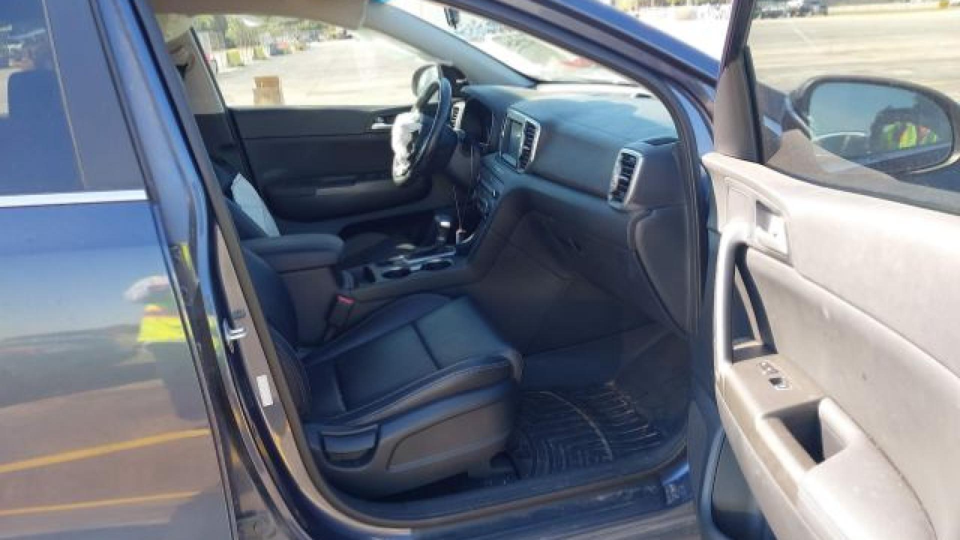 Kia - Sportage - 2017 - Blue - 41778284