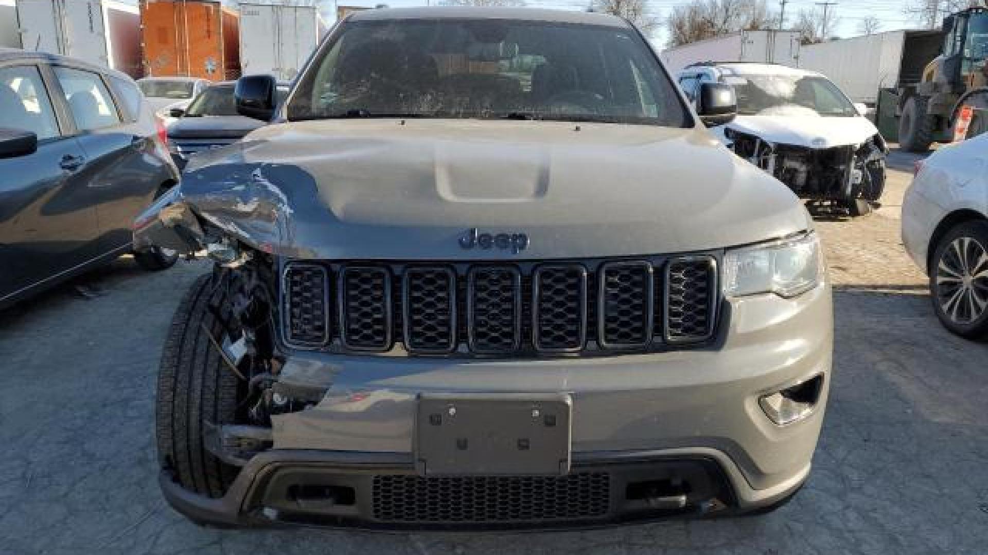Jeep  - Grand Cherokee - 2019 - Nardo Grey - 41897785