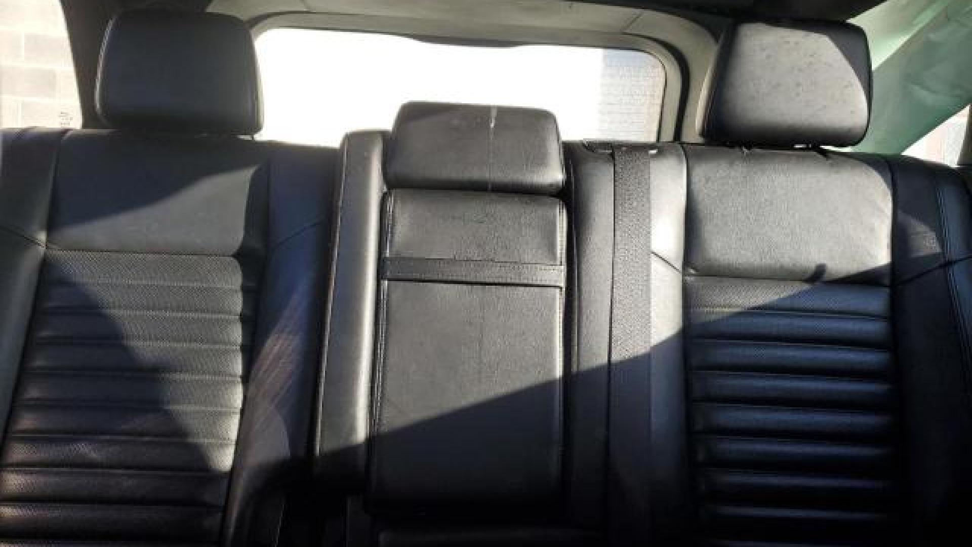 Jeep  - Grand Cherokee - 2019 - Black - 42282195