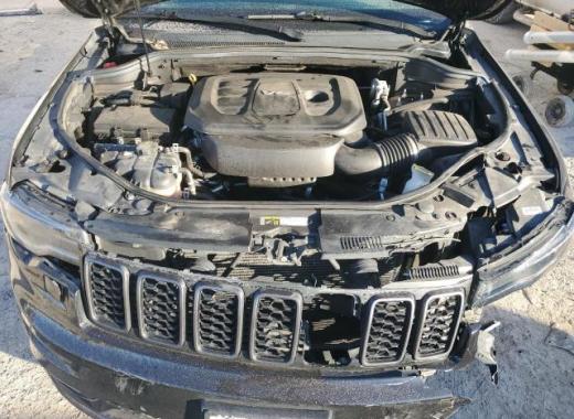 Jeep  - Grand Cherokee - 2019 - Black - 42282195