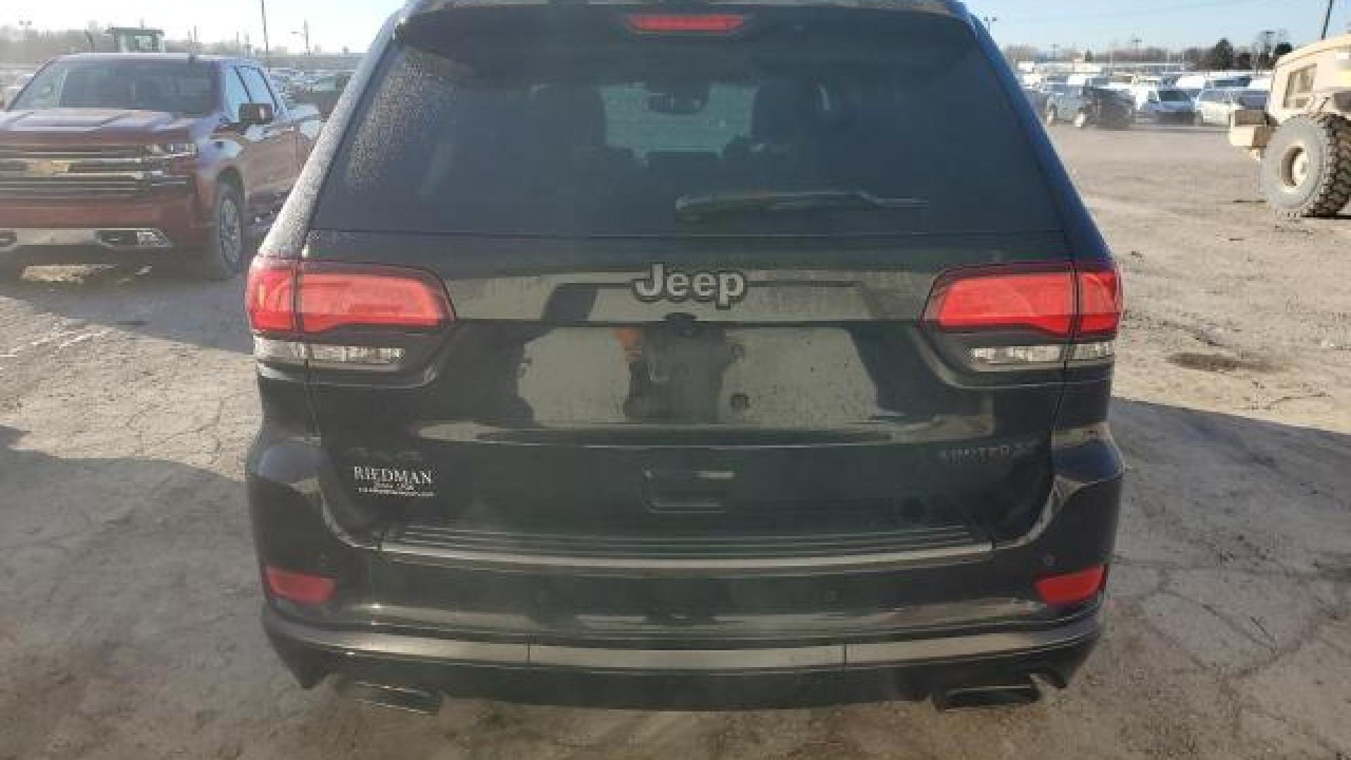 Jeep  - Grand Cherokee - 2019 - Black - 42282195