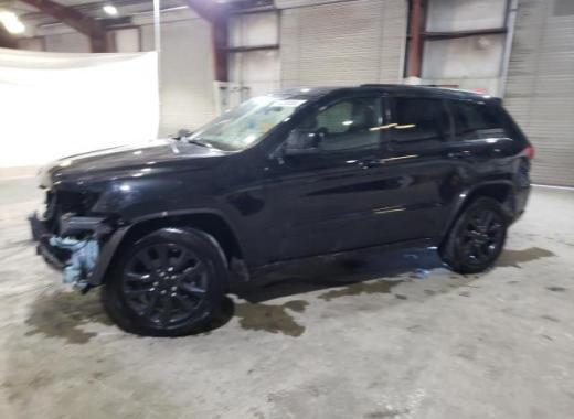 Jeep  - Grand Cherokee - 2017 - Black - 42389885