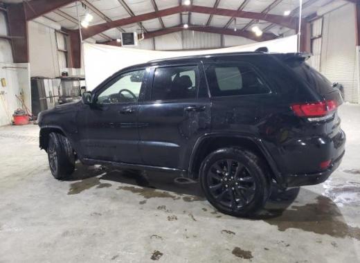 Jeep  - Grand Cherokee - 2017 - Black - 42389885