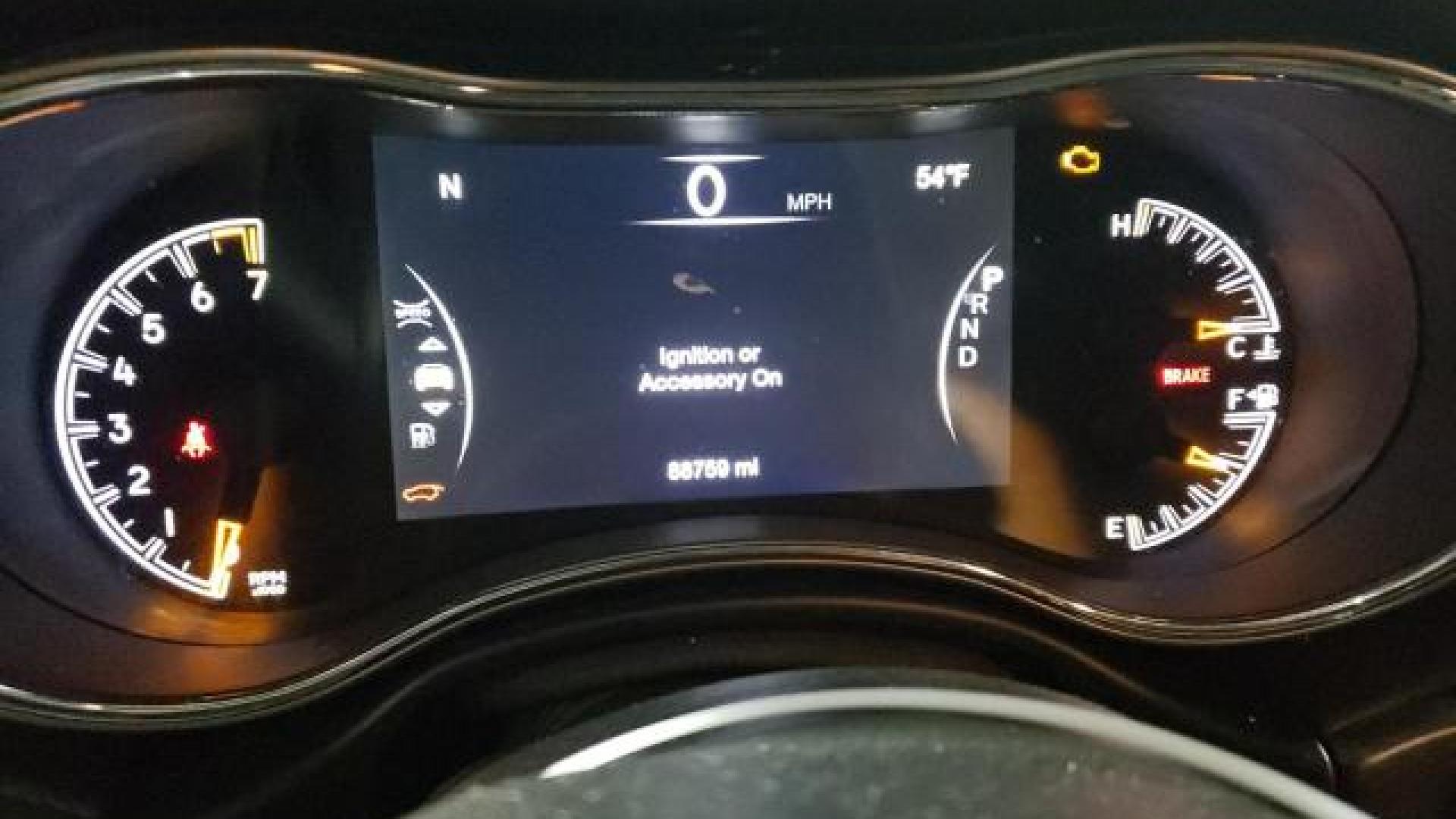 Jeep  - Grand Cherokee - 2017 - Black - 42389885