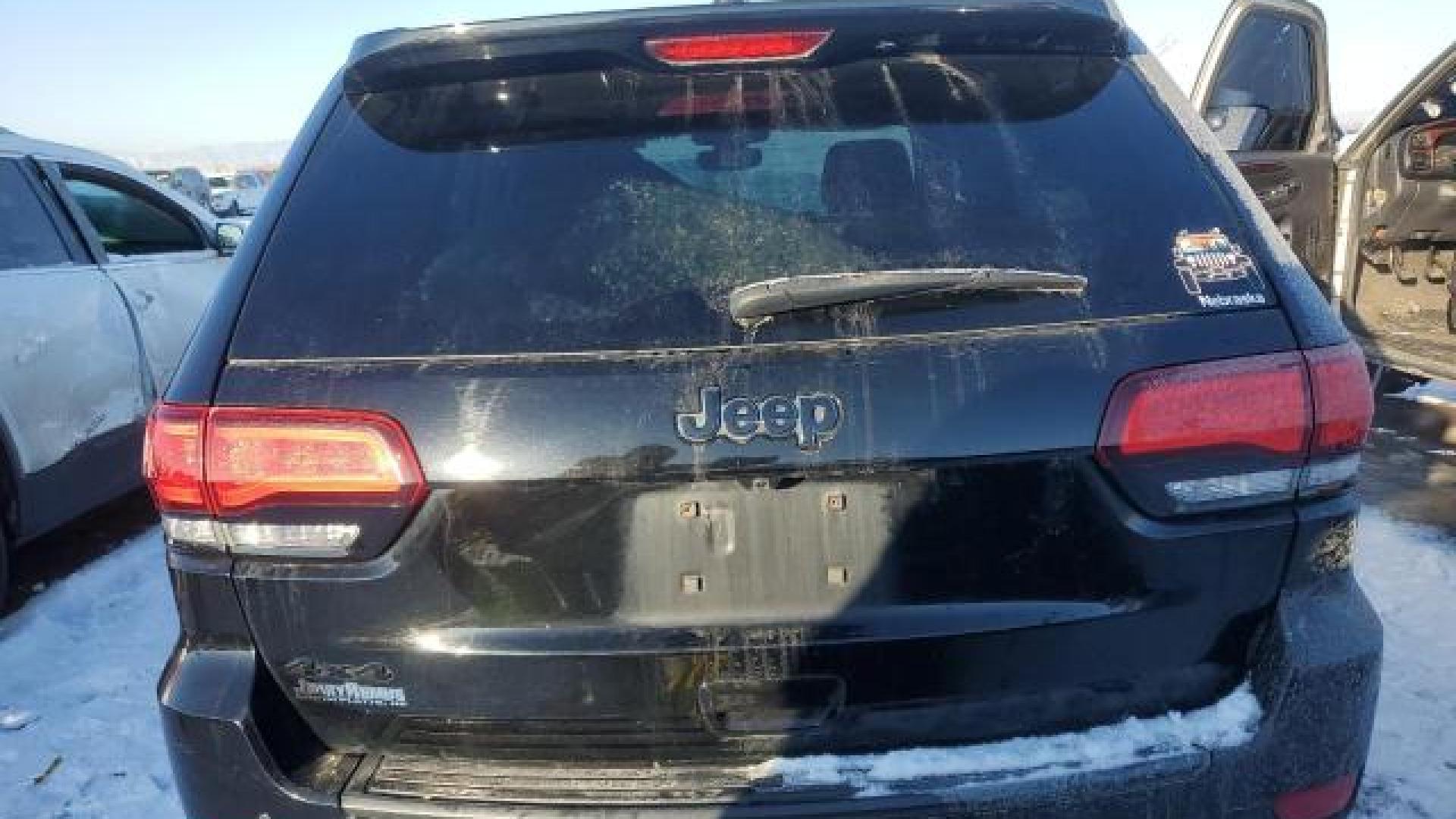 Jeep  - Grand Cherokee - 2018 - Black - 42606845