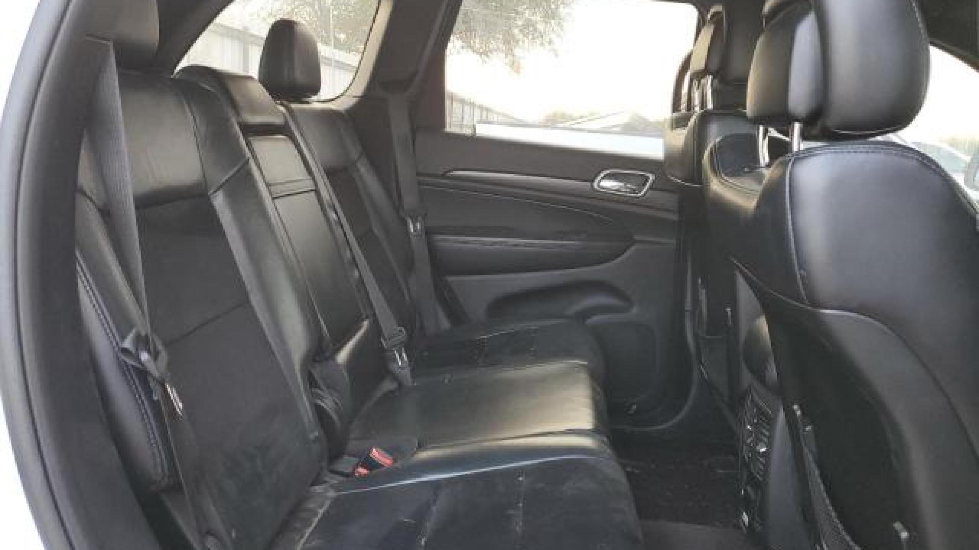 Jeep  - Grand Cherokee - 2017 - White - 43343805