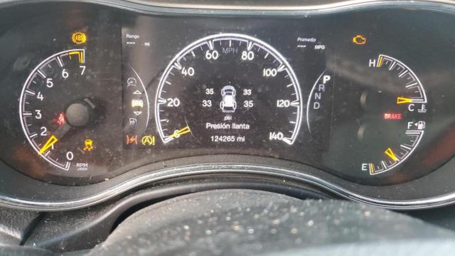 Jeep  - Grand Cherokee - 2017 - White - 43343805