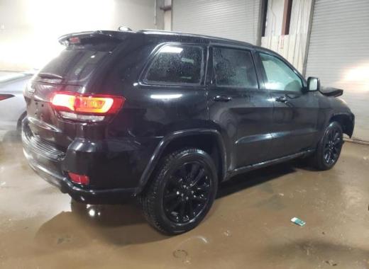 Jeep  - Grand Cherokee - 2018 - Black - 43660695