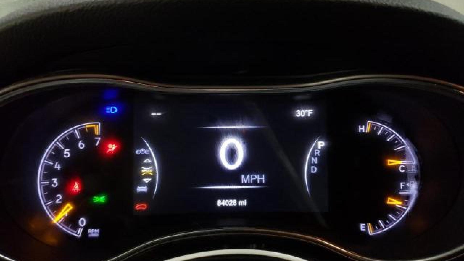 Jeep  - Grand Cherokee - 2018 - Black - 43660695