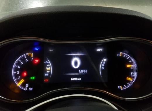 Jeep  - Grand Cherokee - 2018 - Black - 43660695