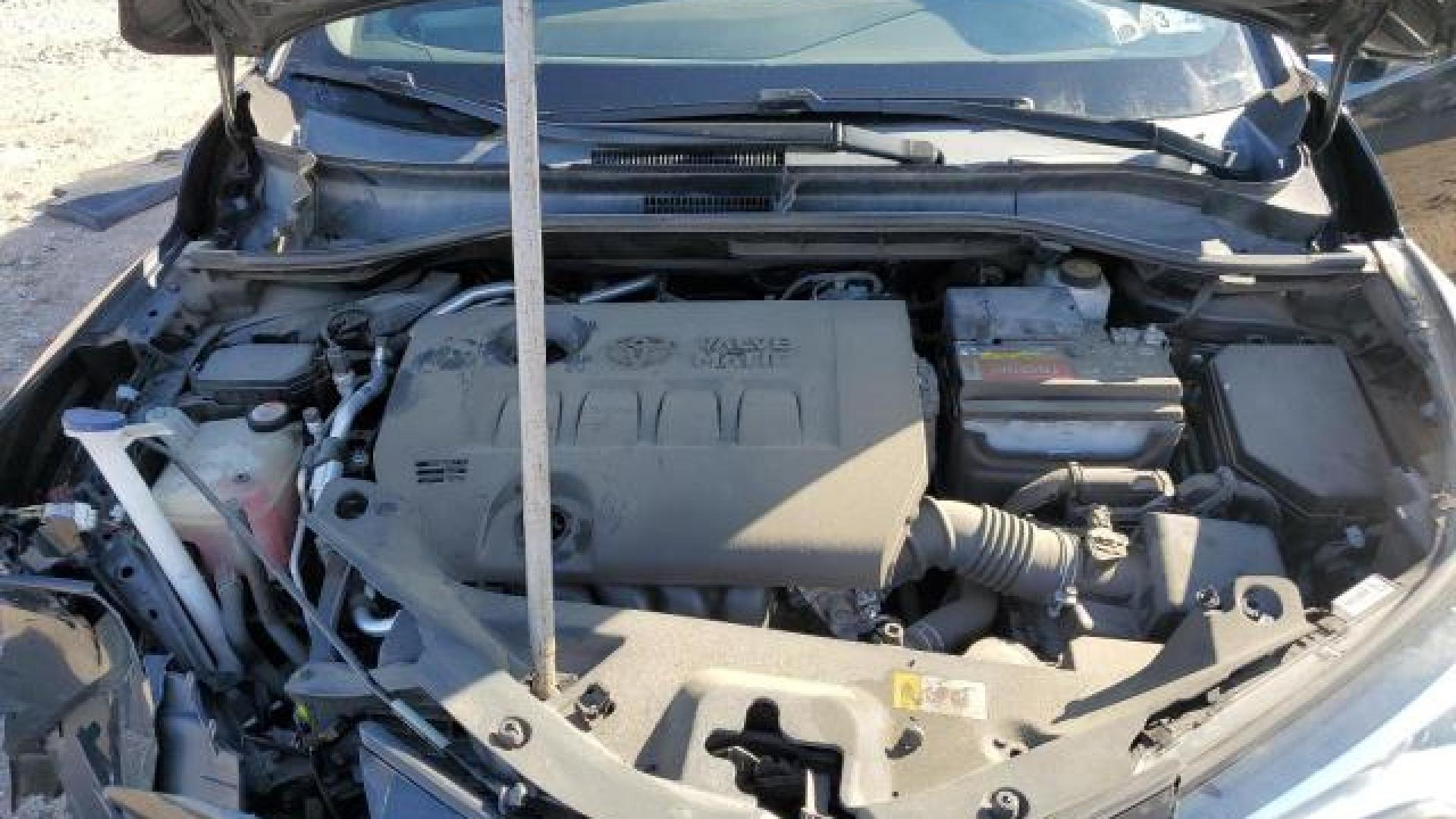 Toyota  - C-Hr  - 2018 - Black - 43687185