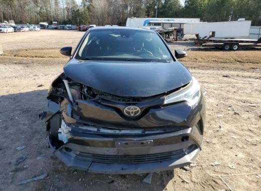Toyota  - C-Hr  - 2018 - Black - 43687185