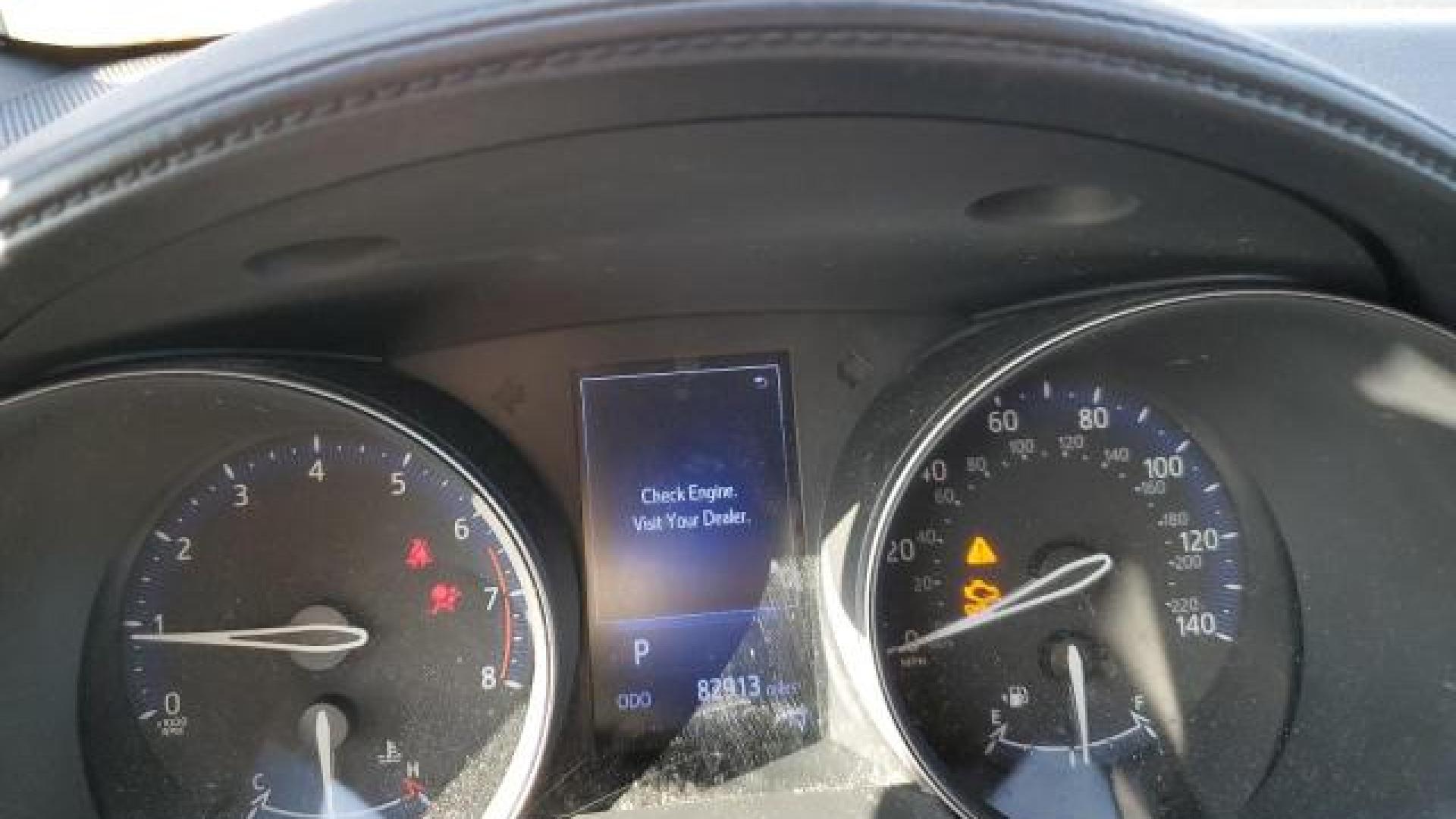 Toyota  - C-Hr  - 2018 - Black - 43687185