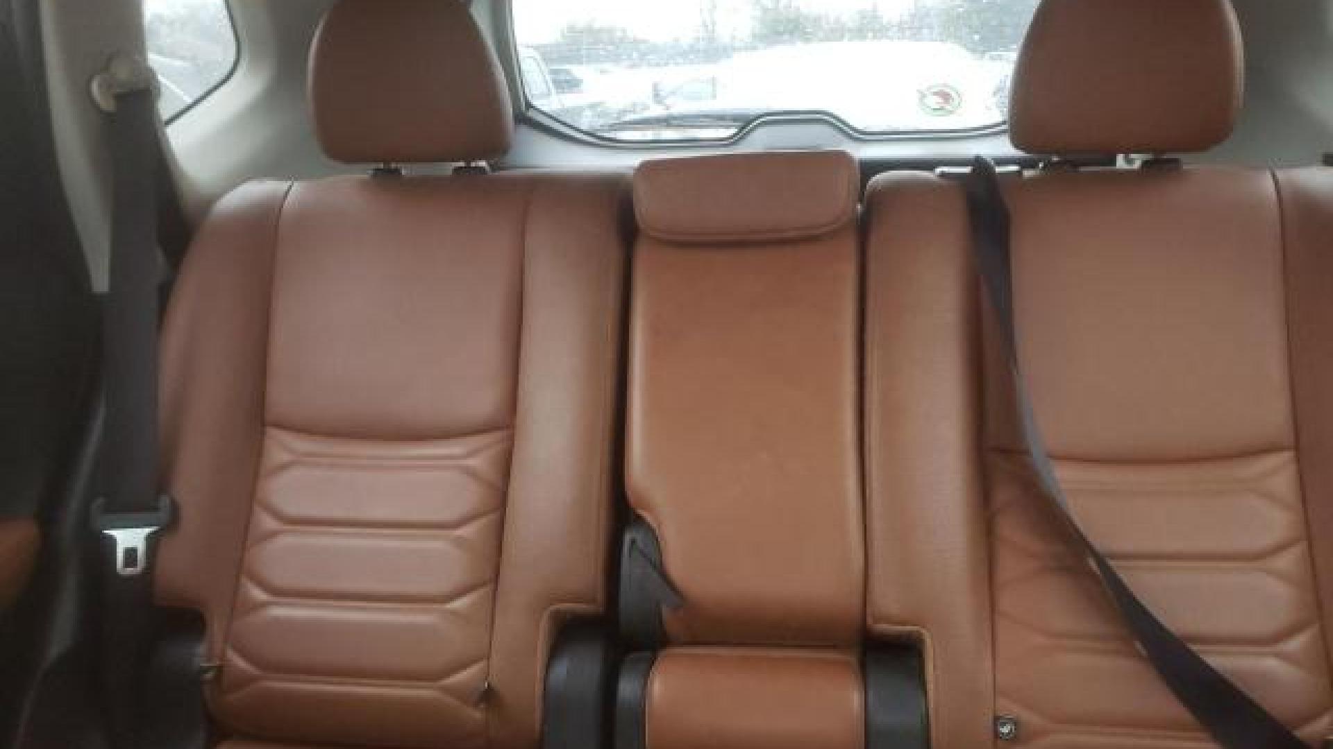 Nissan  - Rogue - 2017 - Black - 44763815