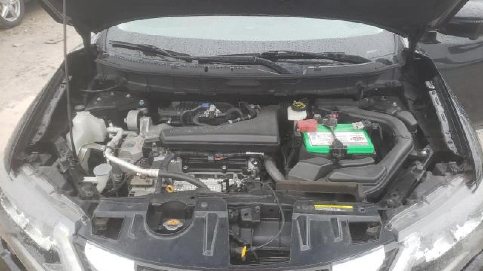 Nissan  - Rogue - 2017 - Black - 44763815