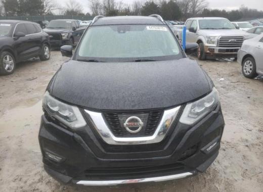 Nissan  - Rogue - 2017 - Black - 44763815