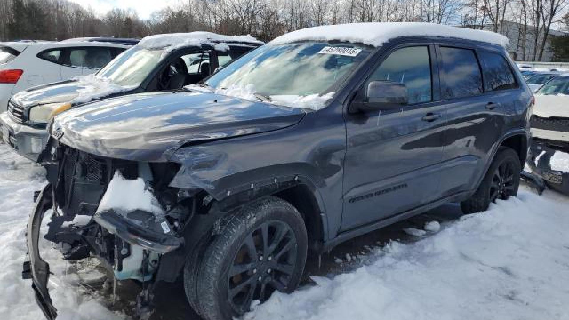 Jeep  - Grand Cherokee - 2019 - Grey - 45280015