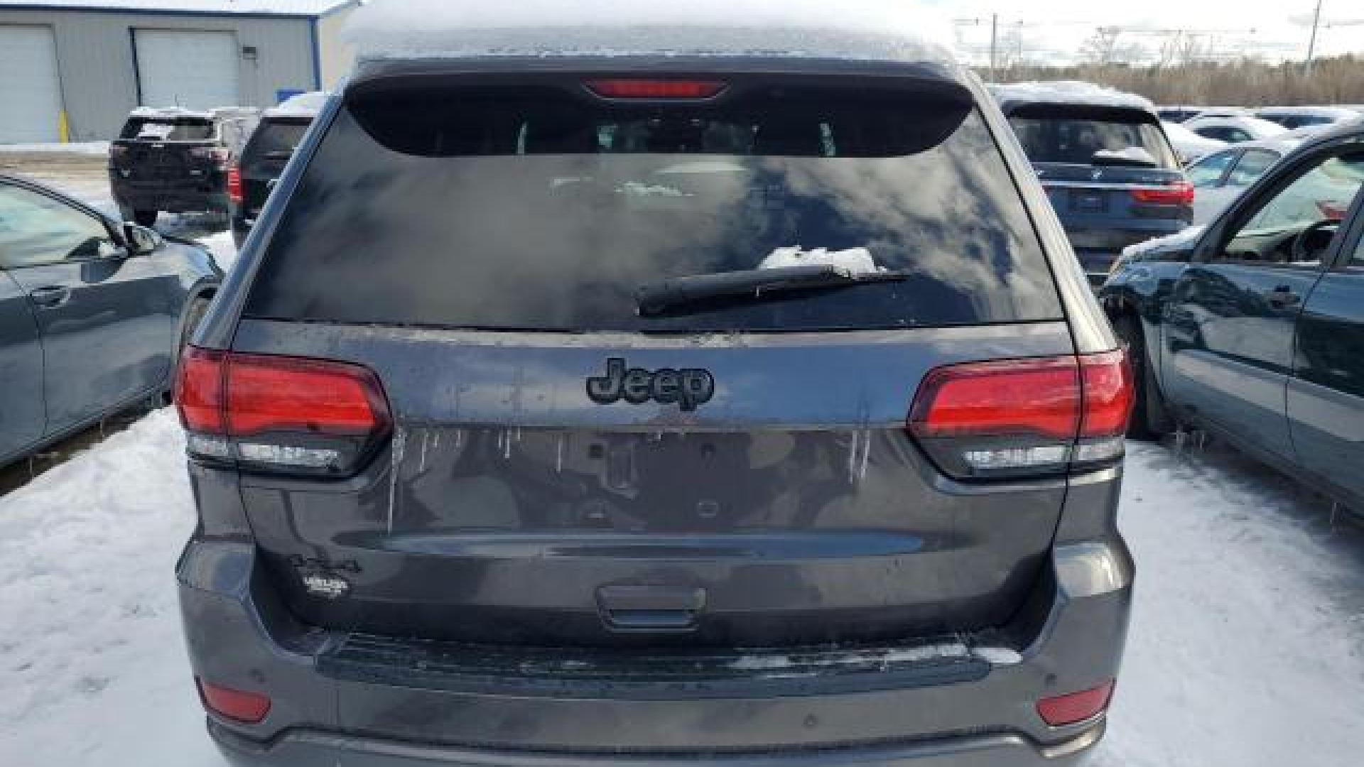 Jeep  - Grand Cherokee - 2019 - Grey - 45280015