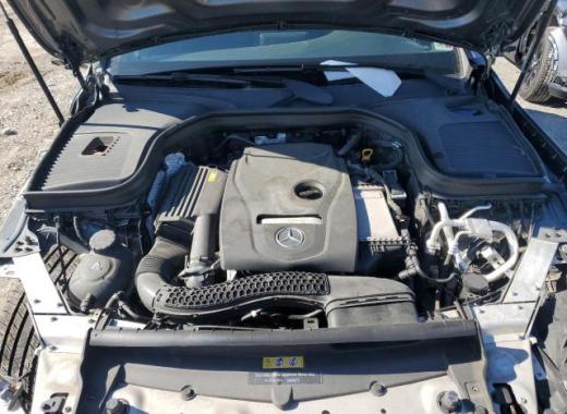 Mercedes - Glc300 - 2018 - Grey - 45708355