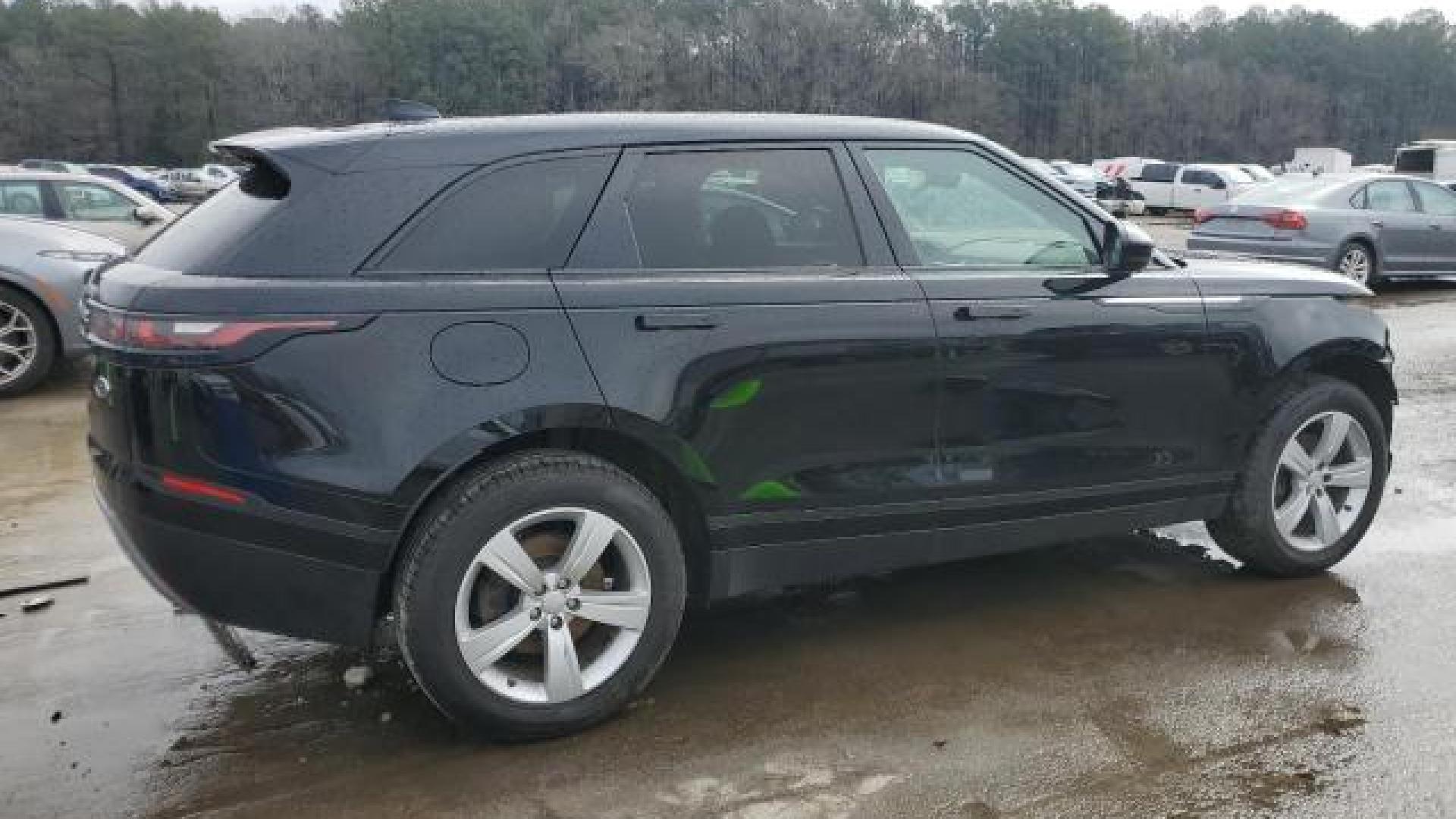 Range Rover - Velar - 2020 - Black - 46280545