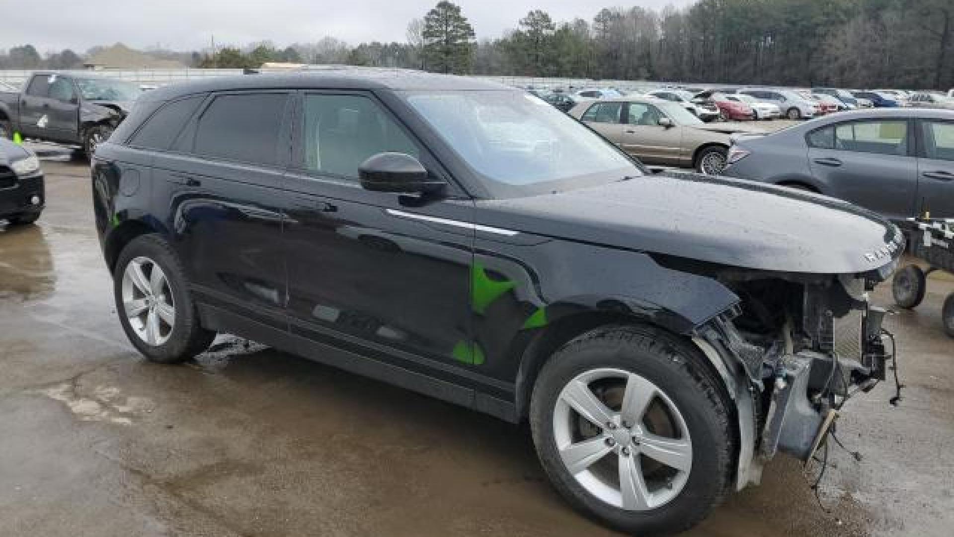 Range Rover - Velar - 2020 - Black - 46280545