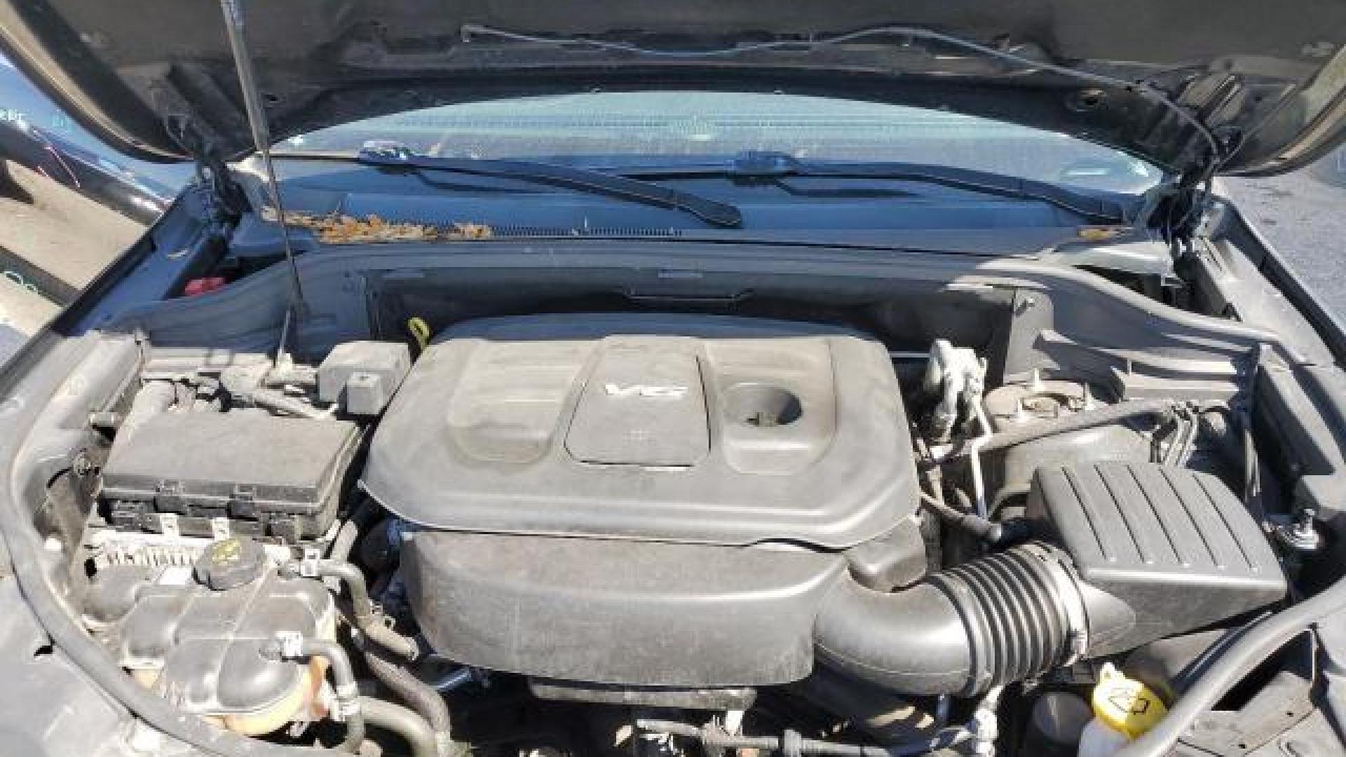 Jeep  - Grand Cherokee - 2019 - Black - 46701925