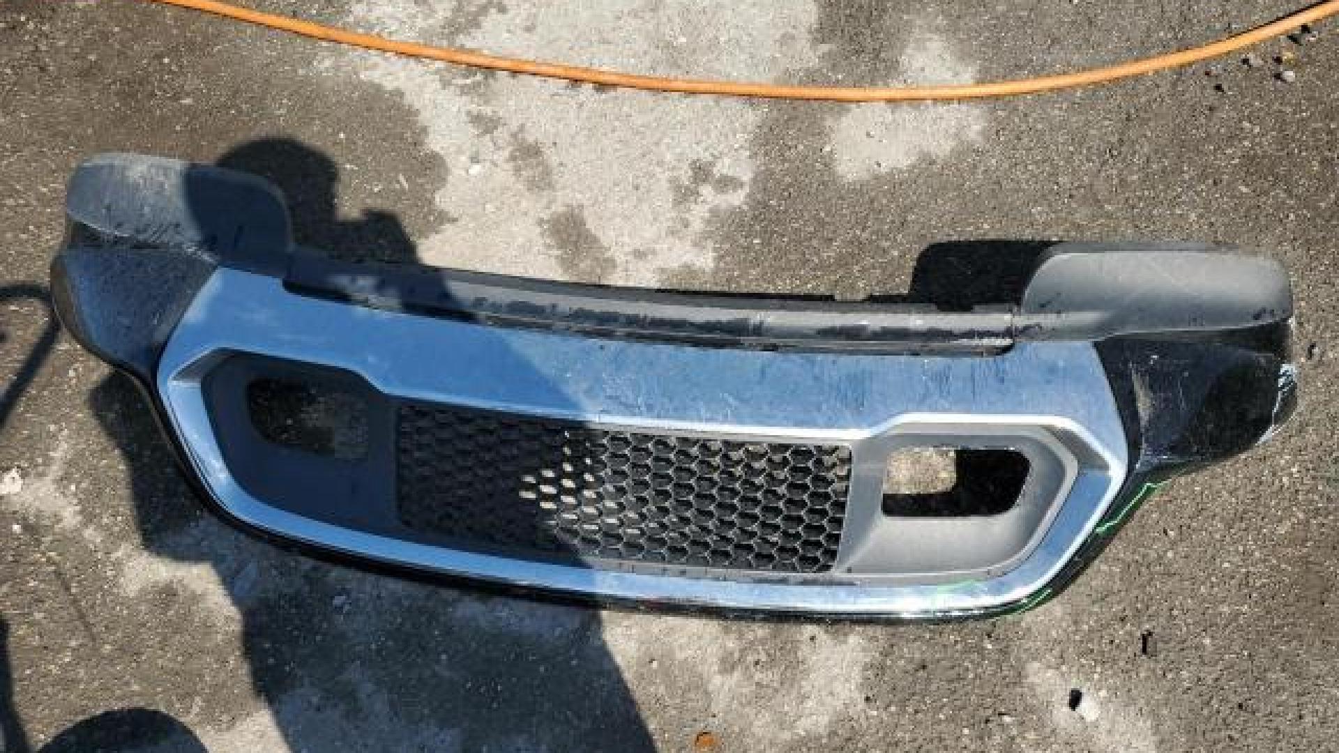 Jeep  - Grand Cherokee - 2019 - Black - 46701925