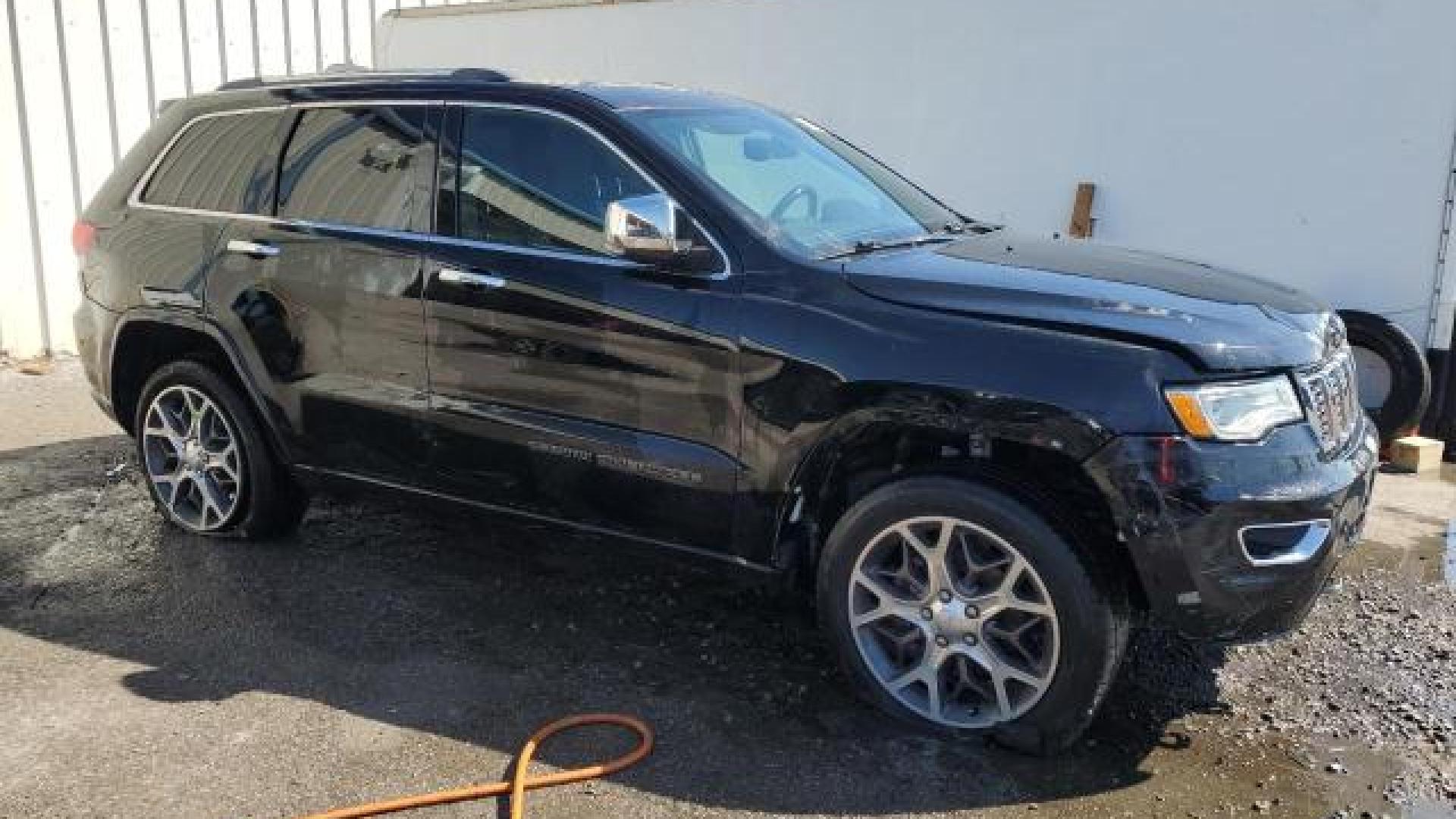 Jeep  - Grand Cherokee - 2019 - Black - 46701925