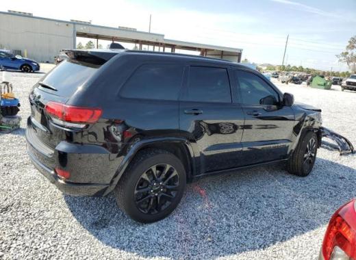 Jeep  - Grand Cherokee - 2018 - Black - 46950905