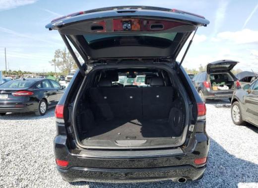 Jeep  - Grand Cherokee - 2018 - Black - 46950905