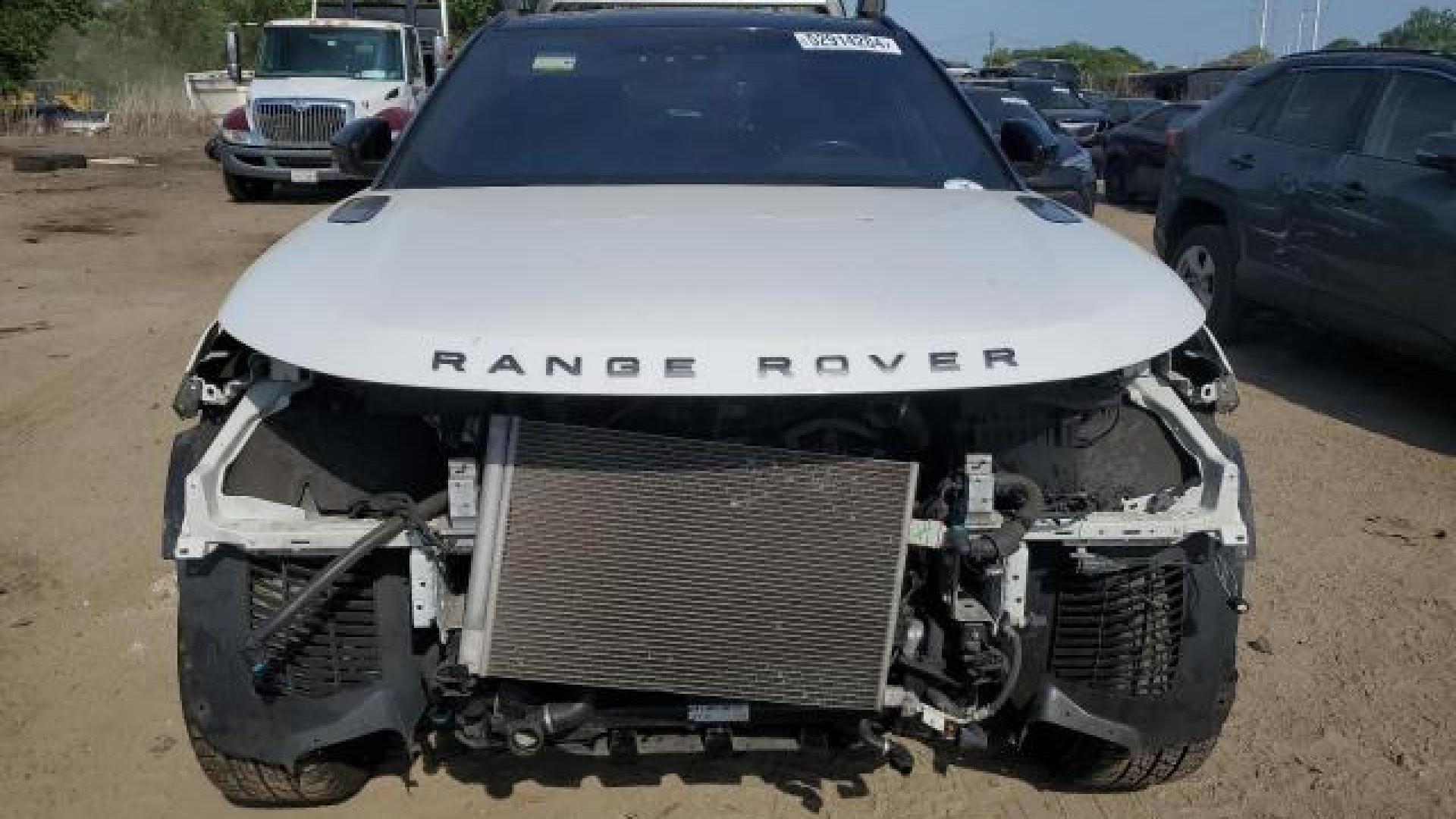 Range Rover - Velar - 2018 - White - 52914284