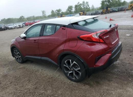 Toyota  - C-Hr  - 2018 - Red - 56028784