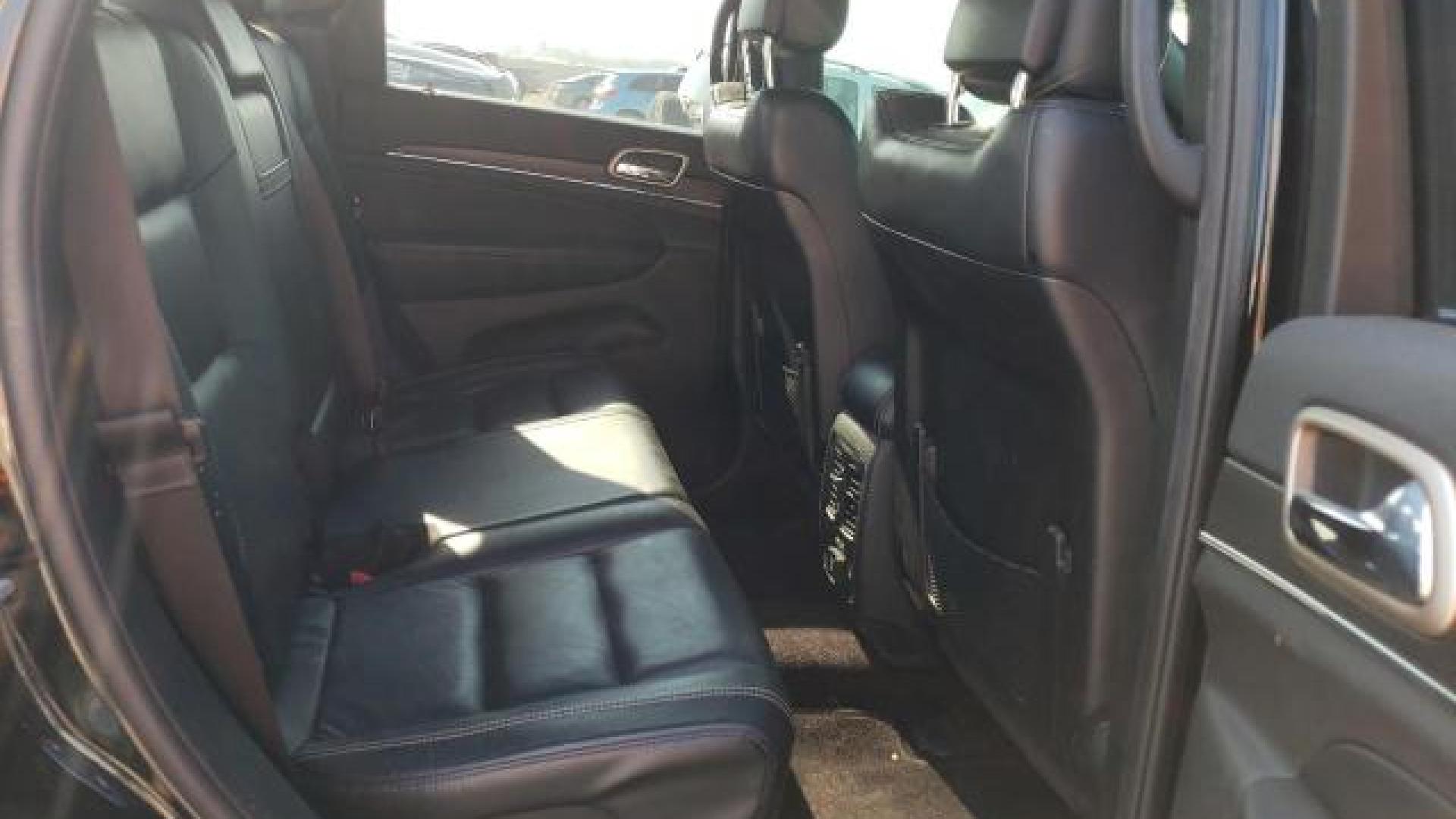 Jeep  - Grand Cherokee - 2017 - Black - 67960634