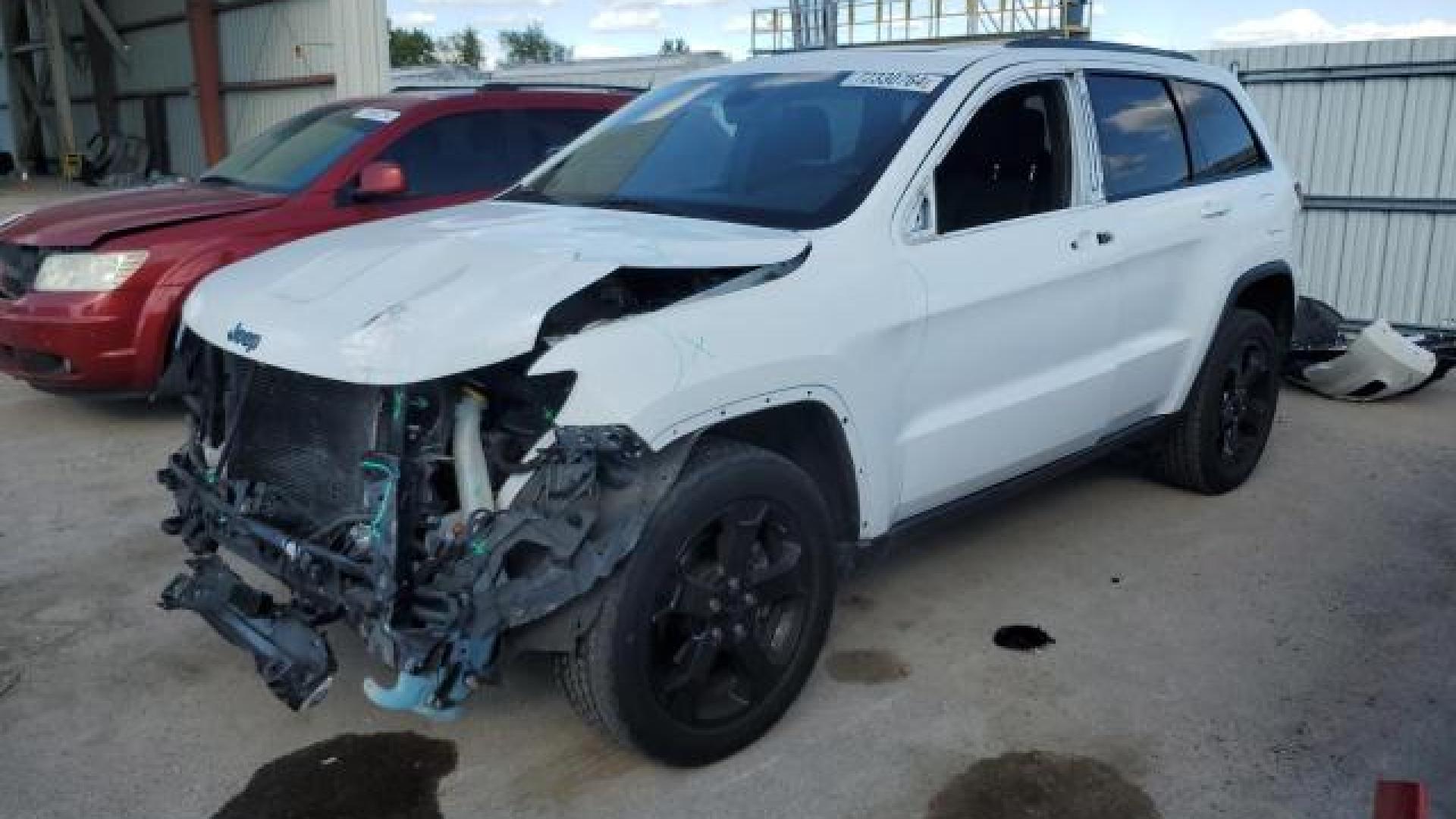 Jeep  - Grand Cherokee - 2018 - White - 72330764