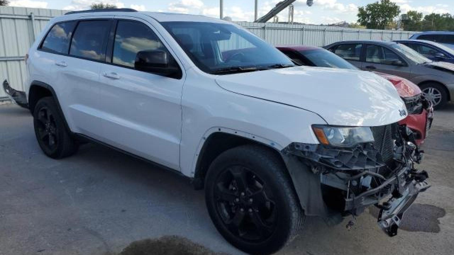 Jeep  - Grand Cherokee - 2018 - White - 72330764