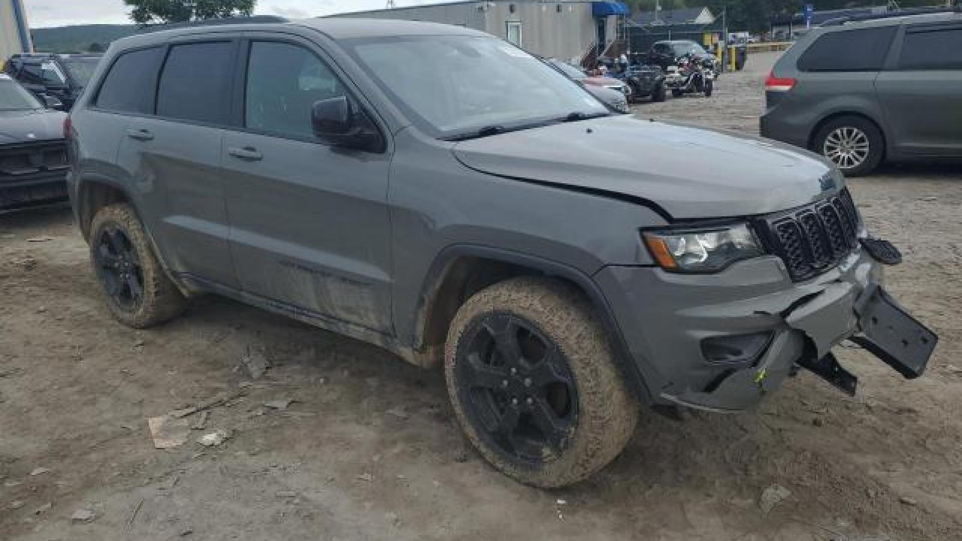 Jeep  - Grand Cherokee - 2019 - Nardo Grey - 73379284