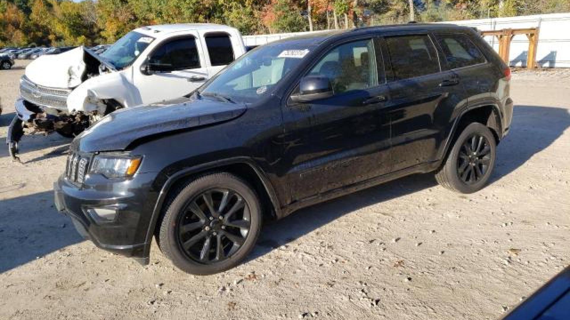 Jeep  - Grand Cherokee - 2019 - Black - 75292314