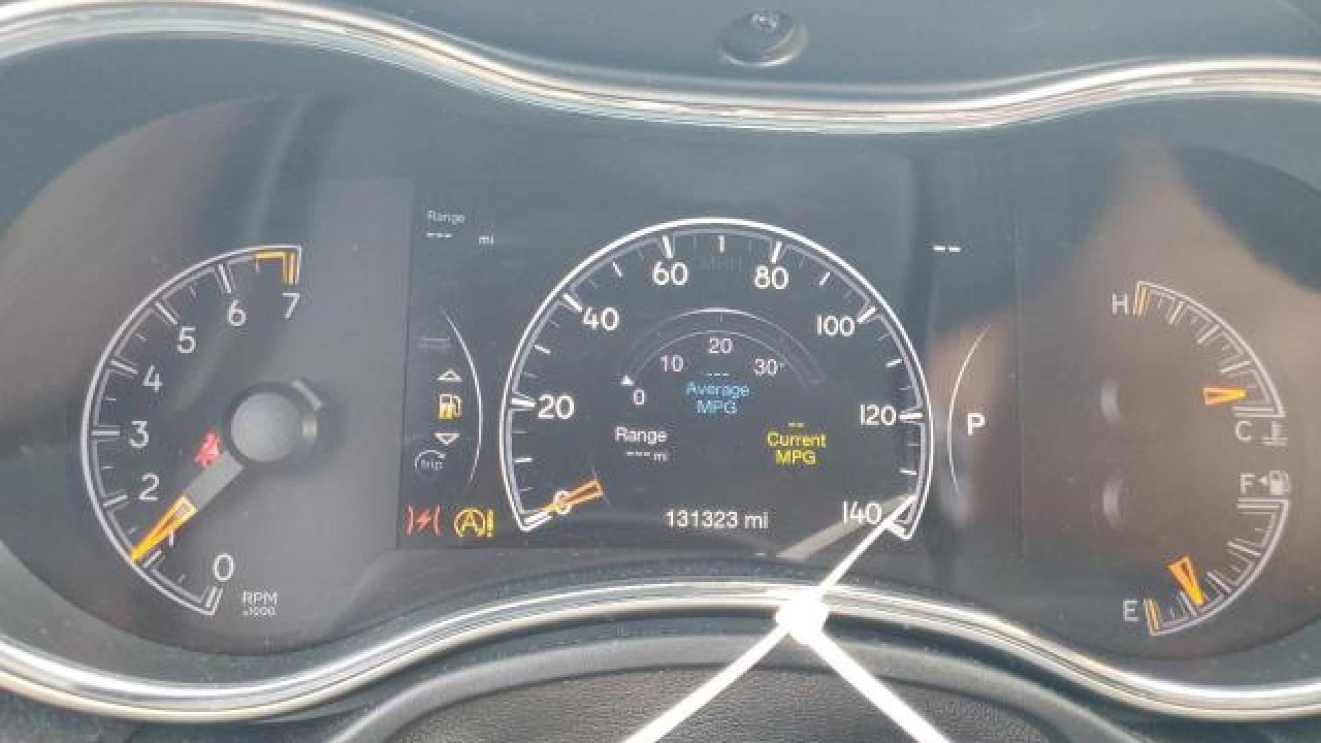 Jeep  - Grand Cherokee - 2018 - Black - 75858344