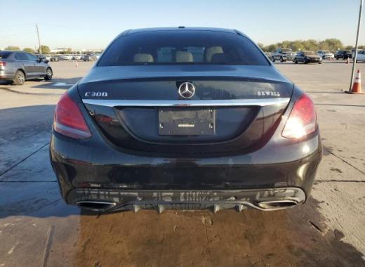 Mercedes - C300 - 2019 - Black - 75881944