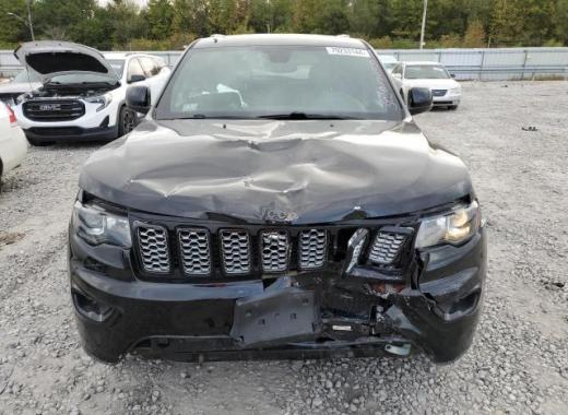 Jeep  - Grand Cherokee - 2019 - Black - 79233144