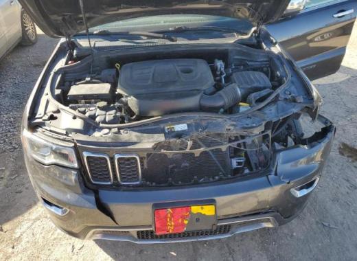 Jeep  - Grand Cherokee - 2019 - Grey - 79679784