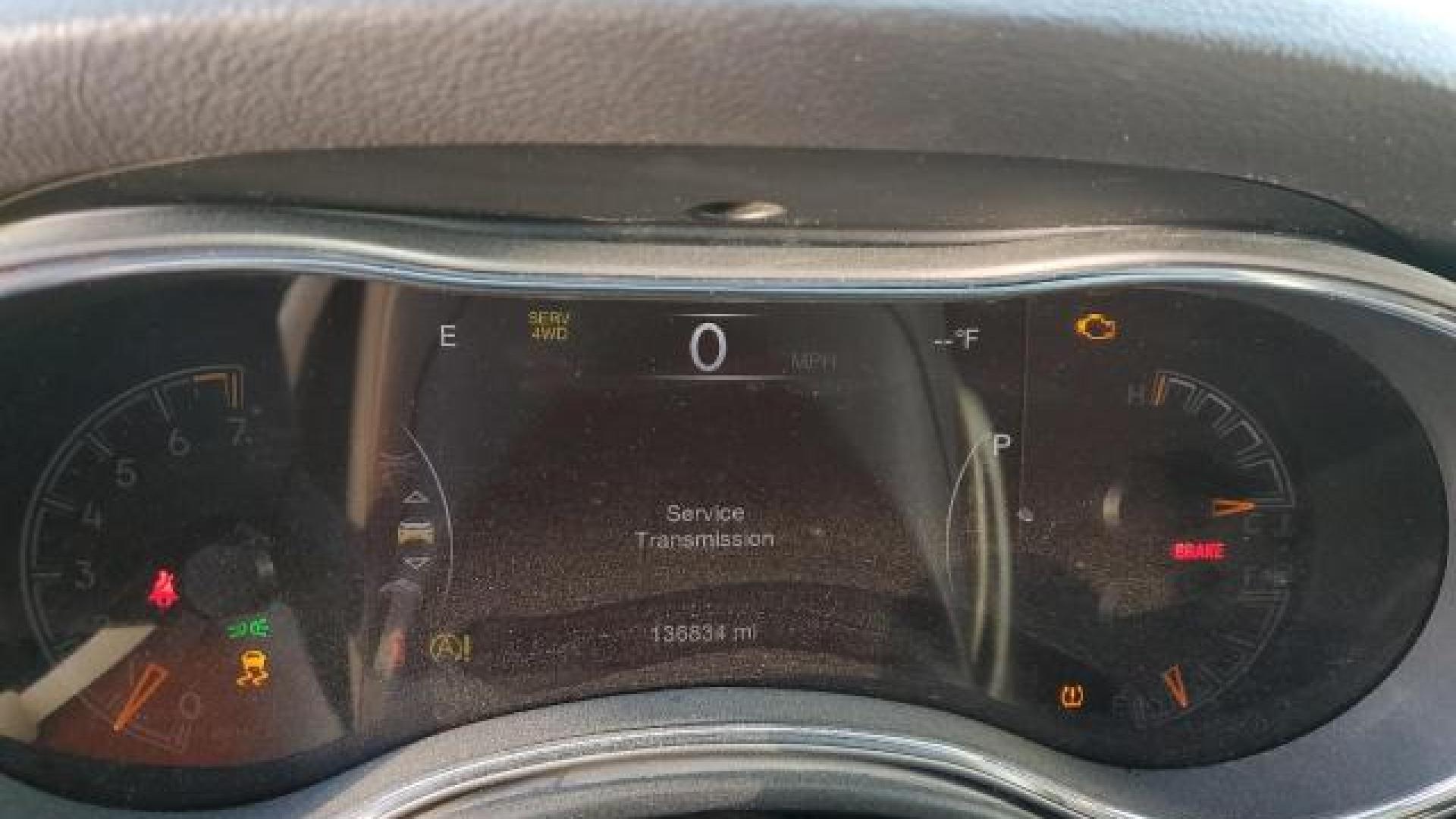 Jeep  - Grand Cherokee - 2019 - Grey - 79679784