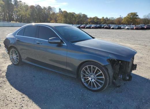 Mercedes - C300 - 2017 - Grey - 79888424