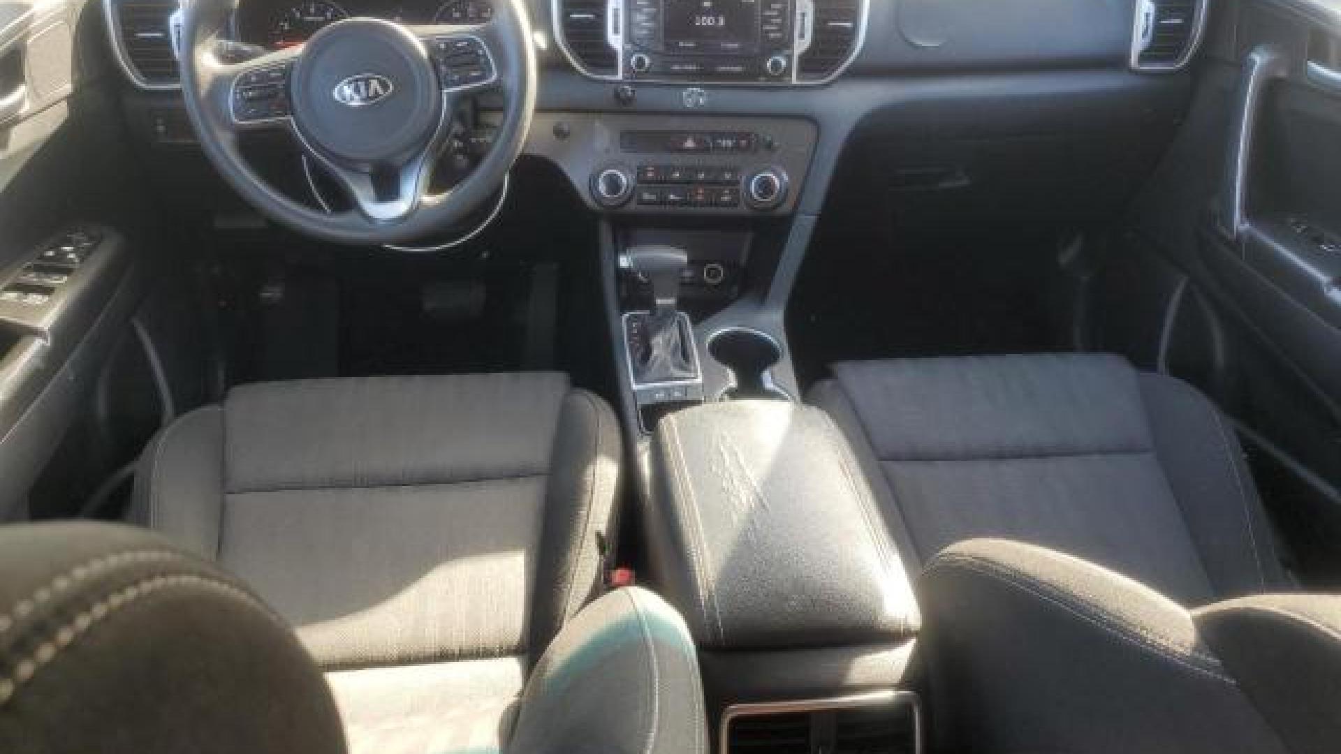 Kia - Sportage - 2019 - Black - 80269404